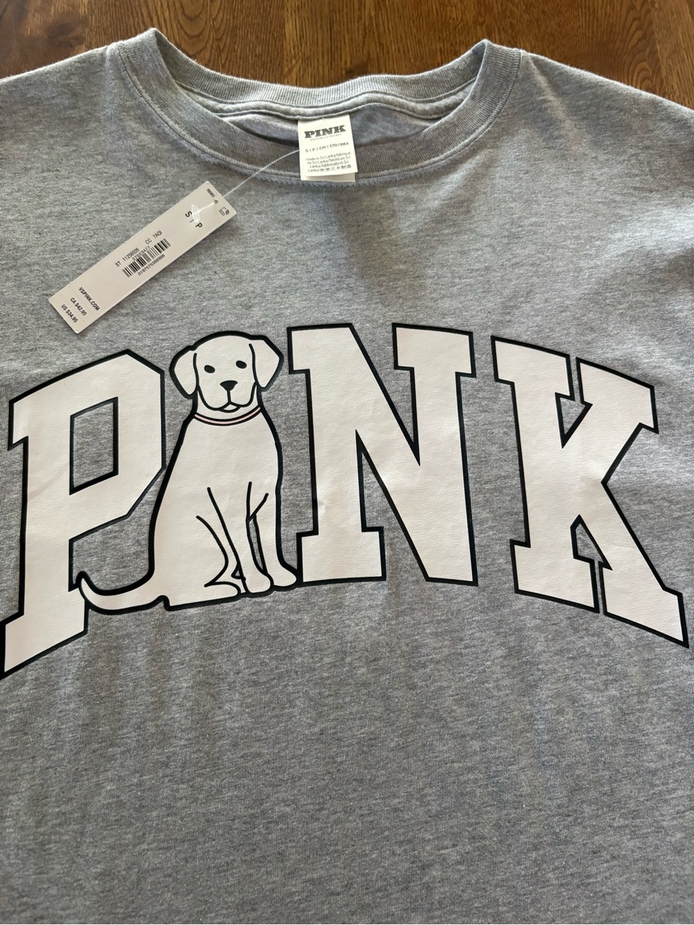 PINK Victoria's Secret Gray Logo Tee With Dog Logo NWT Sz. Small